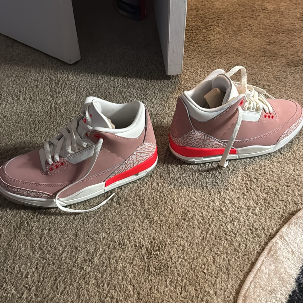 Jordan 3 Retro Rust Pink - Picture 10 of 11